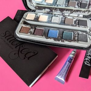 Urban Decay Smoked Eyeshadow Palette